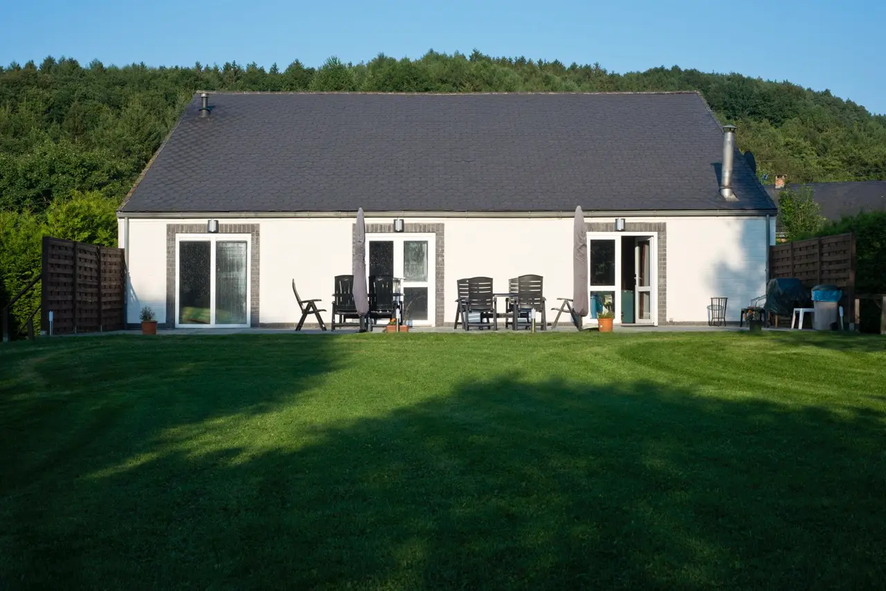maison avec espace extérieur à vendre