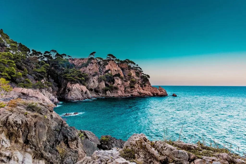 vue sur la mer et les rochers