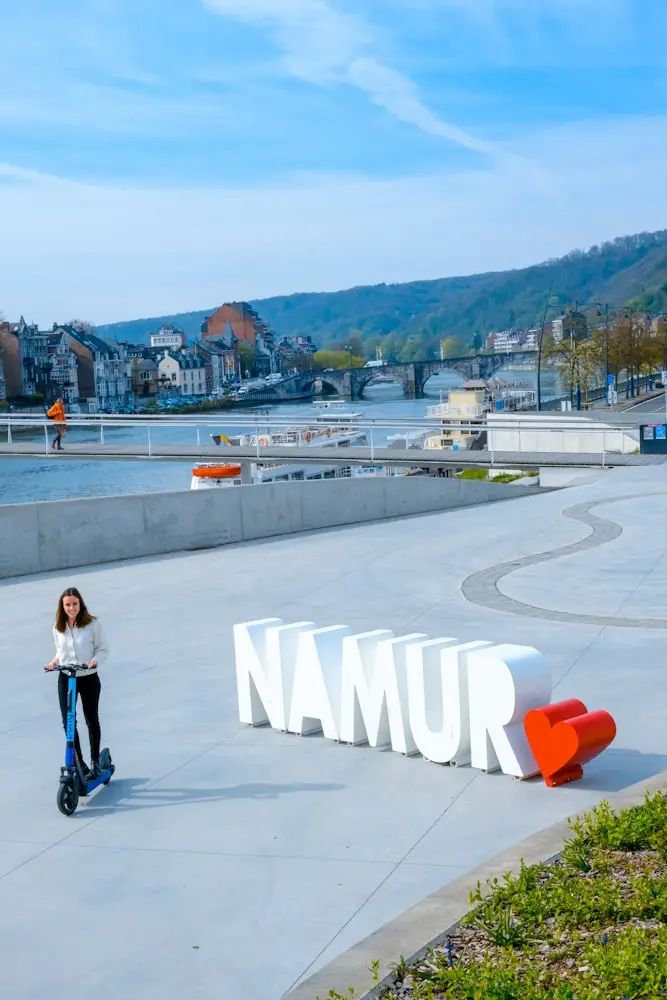 Découverte de Namur, ville en bord de fleuve